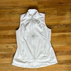 Barco One White Scrub Vest